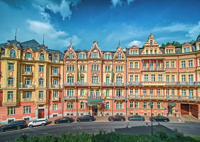 Carlsbad Plaza Medical Spa & Wellness Hotel Karlovy Vary